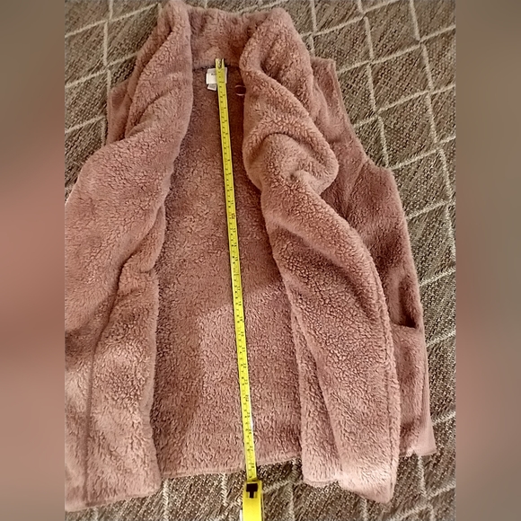 Sherpa Collared Vest NWOT - Picture 10 of 13